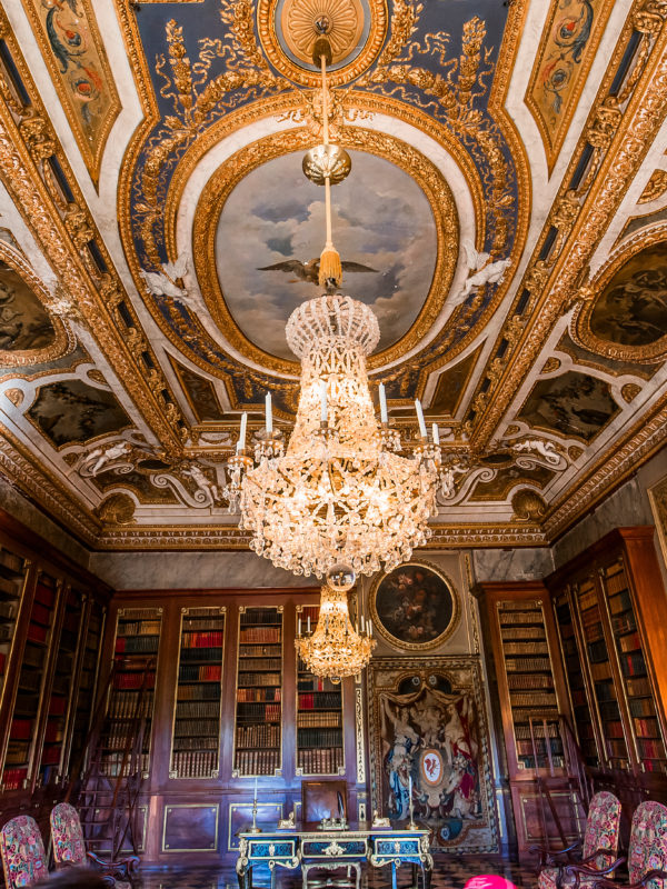 vaux le vicomte castle, maincy, france
